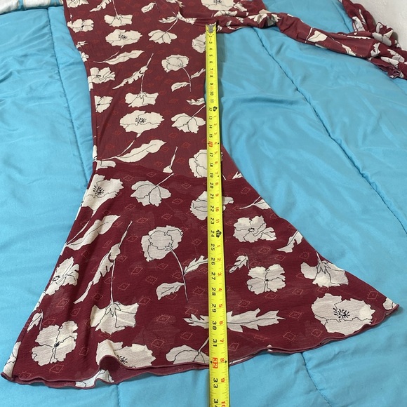 Free People Austyn One Piece Flare Leg Jumpsuit Floral Ruffle size Large - Picture 14 of 16